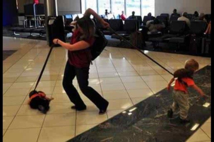 22 strange moments that you don't expect to see at the airport