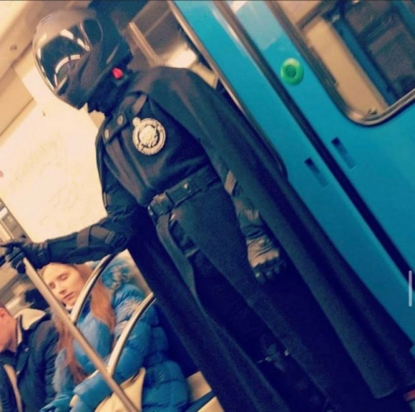 22 subway fashionistas who don't care what anyone thinks of them