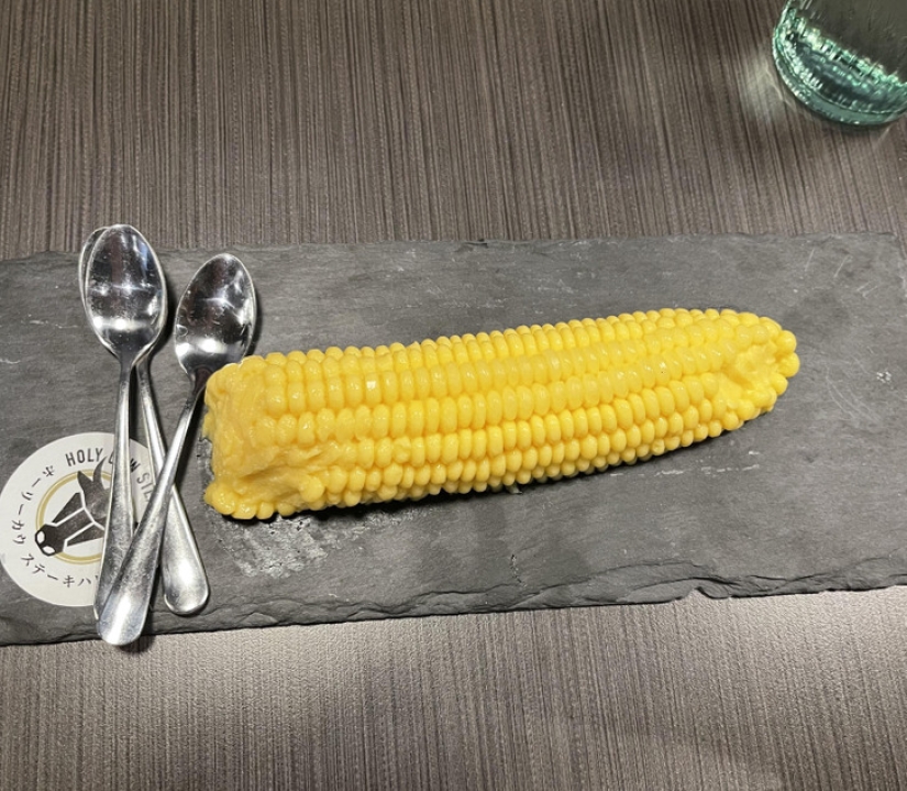 22 Times Restaurants Served Their Meals In A Way That Wowed Customers