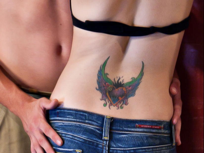 22 trendy tramp stump tattoos on the lower back