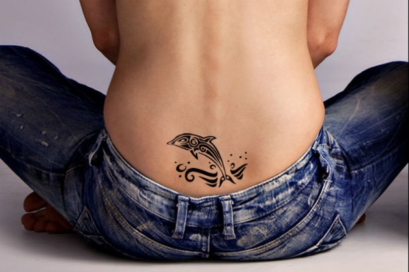 22 trendy tramp stump tattoos on the lower back