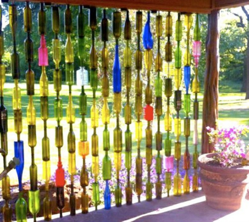 22 ways to turn an empty bottle into a practical work of art