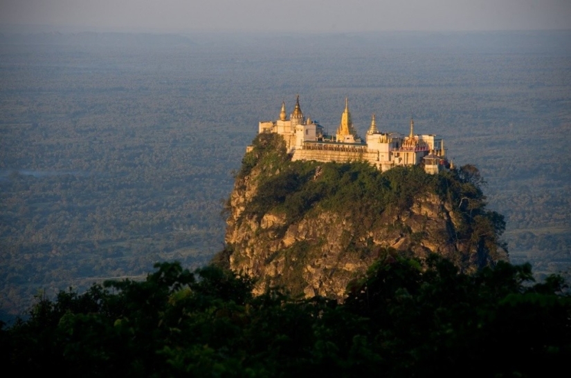 24 unique temples of the world, the sight of which takes your breath away