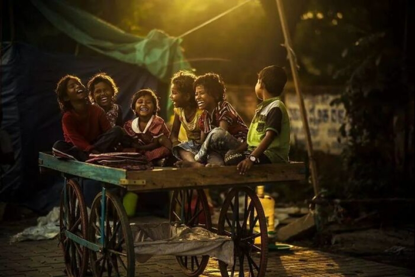 25 fotografías divertidas de niños que te harán sonreír Por Guru Charan