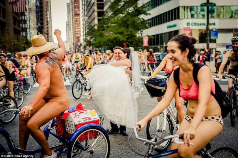 25 fotos de boda que cualquier novia preferiría quemar