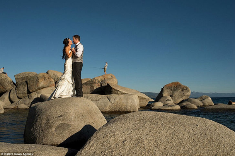 25 fotos de boda que cualquier novia preferiría quemar