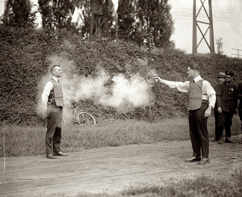 25 fotos históricas que capturaron los momentos dramáticos del pasado