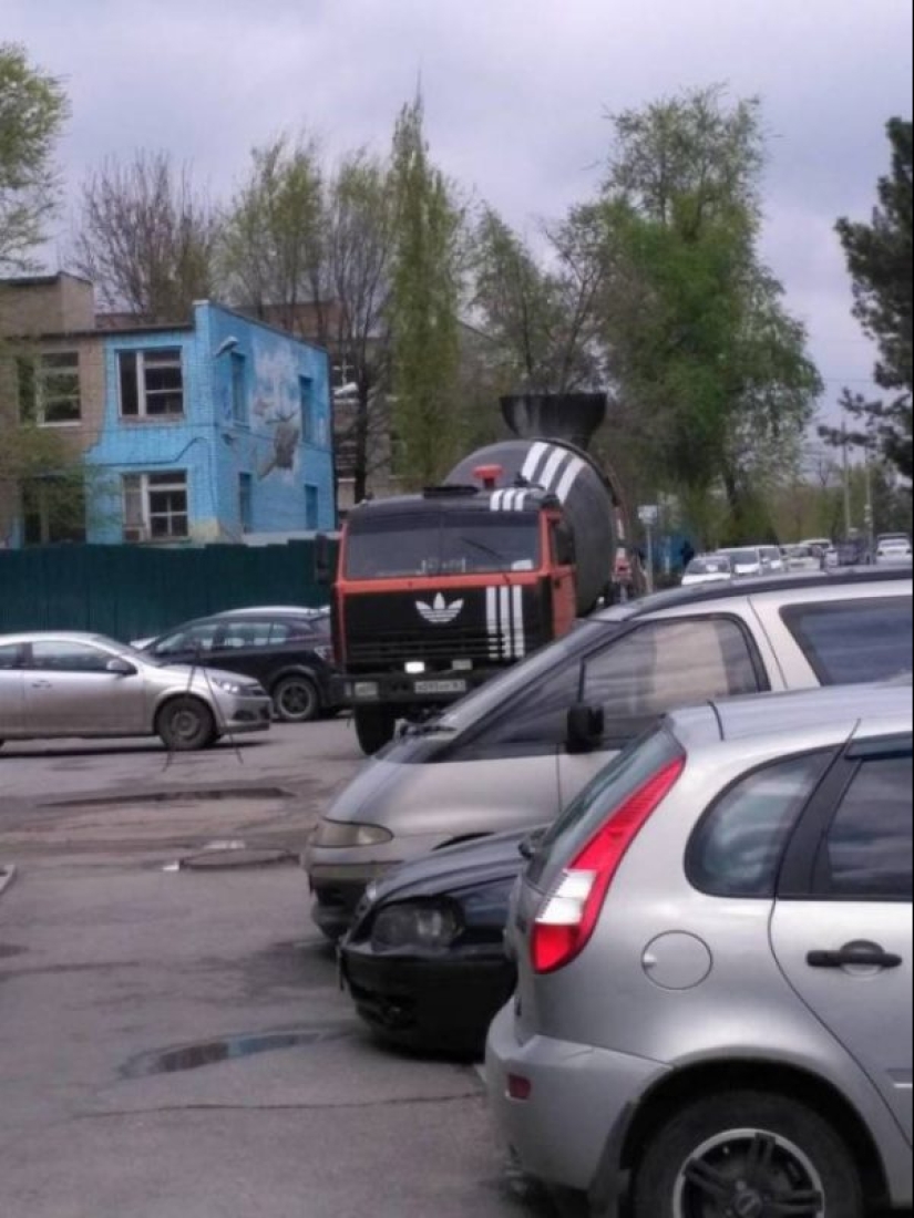 25 funny photos taken somewhere in Russia