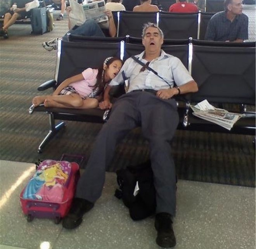 25 funny pictures that the airport has its own special atmosphere