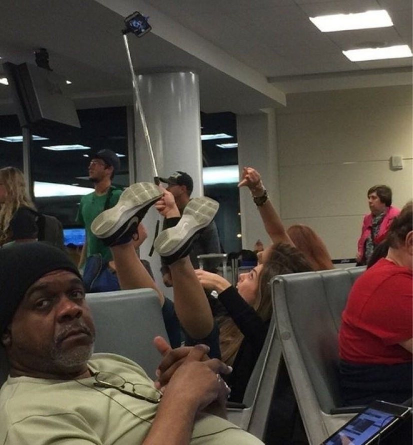 25 funny pictures that the airport has its own special atmosphere