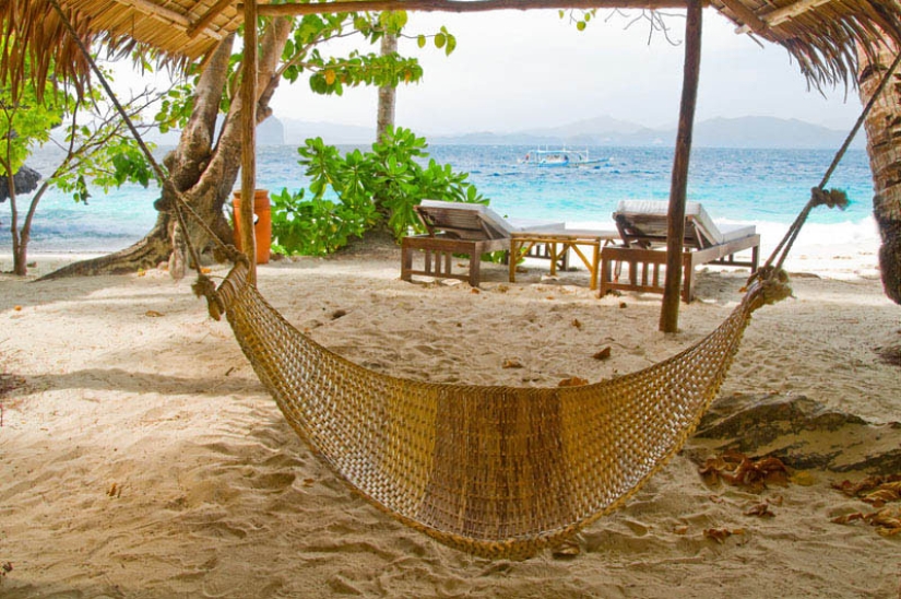 25 places ideal for lying in a hammock