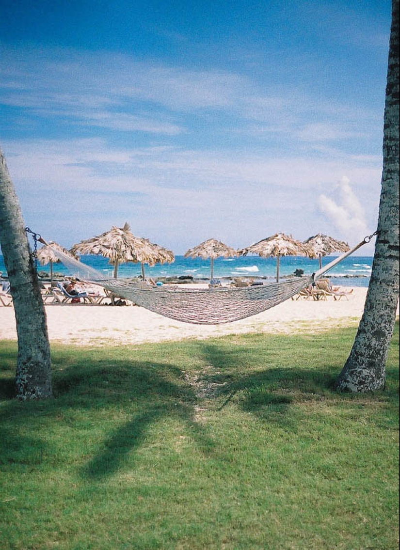 25 places ideal for lying in a hammock