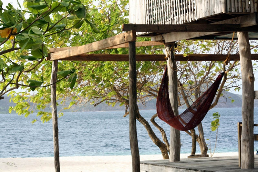 25 places ideal for lying in a hammock