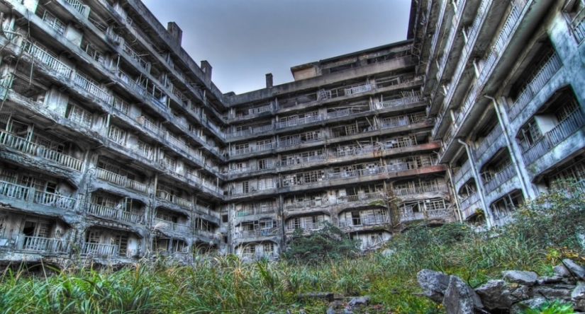 25 Scariest Places on the Planet