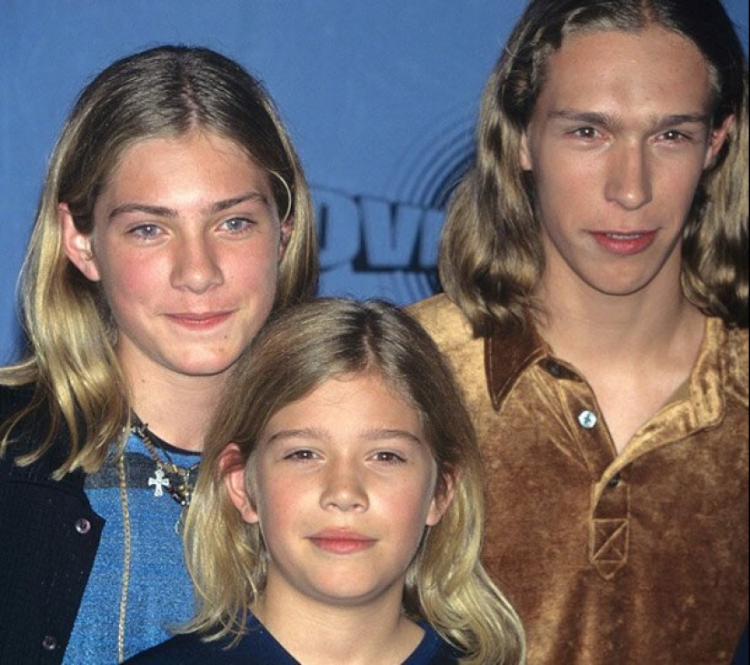 25 ugly hairstyles from the 90s