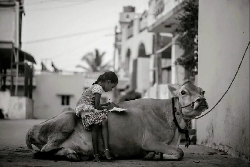 25 Whimsical Photos of Children That Might Make You Smile By Guru Charan