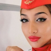 27 sexiest selfies of flight attendants from around the world