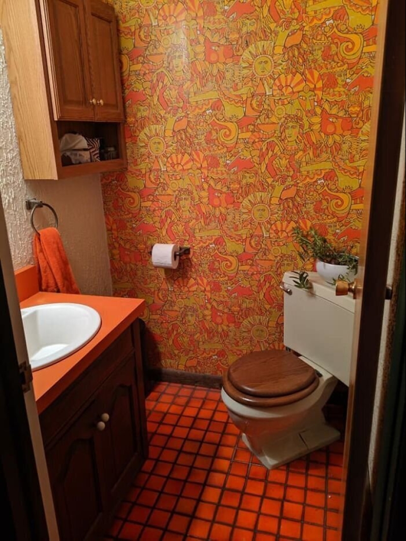 30 bathrooms with a strange and creative design