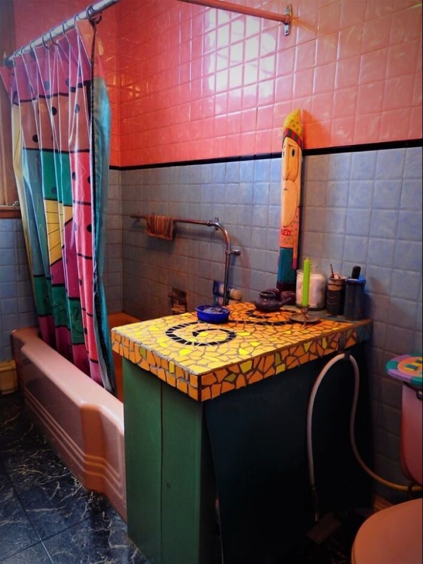 30 bathrooms with a strange and creative design