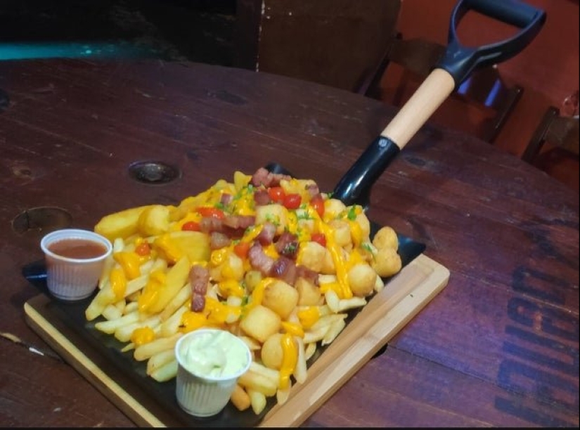 30 ejemplos raro, pero los creativos de la porción de los platos en los restaurantes