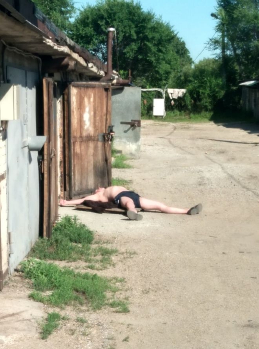 30 examples of extreme sun baths on the roof, in the window and not only