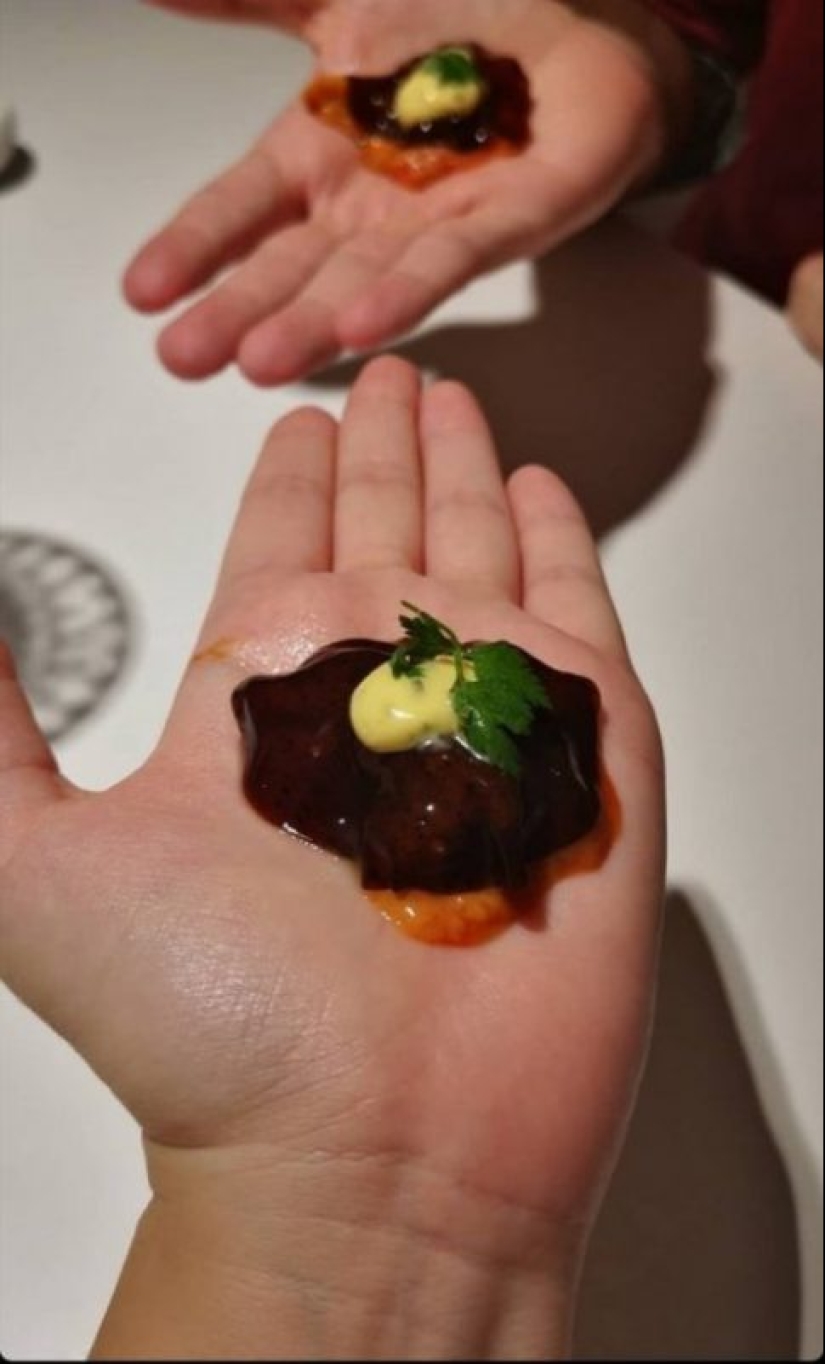 30 examples weird, but creative serving of dishes in restaurants