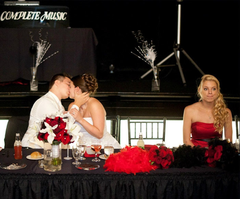 30 hopelessly screwed up wedding photos