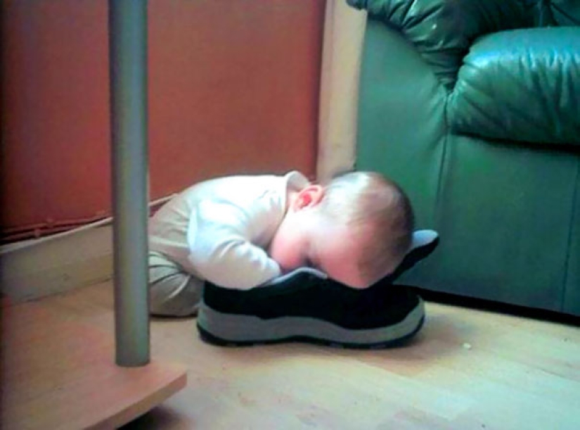 30 proofs that children can sleep anywhere, anytime, anytime