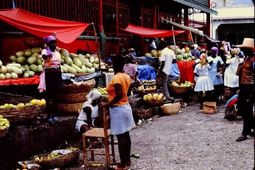31 fotografías en color que documentan la vida en Haití en la década de 1970