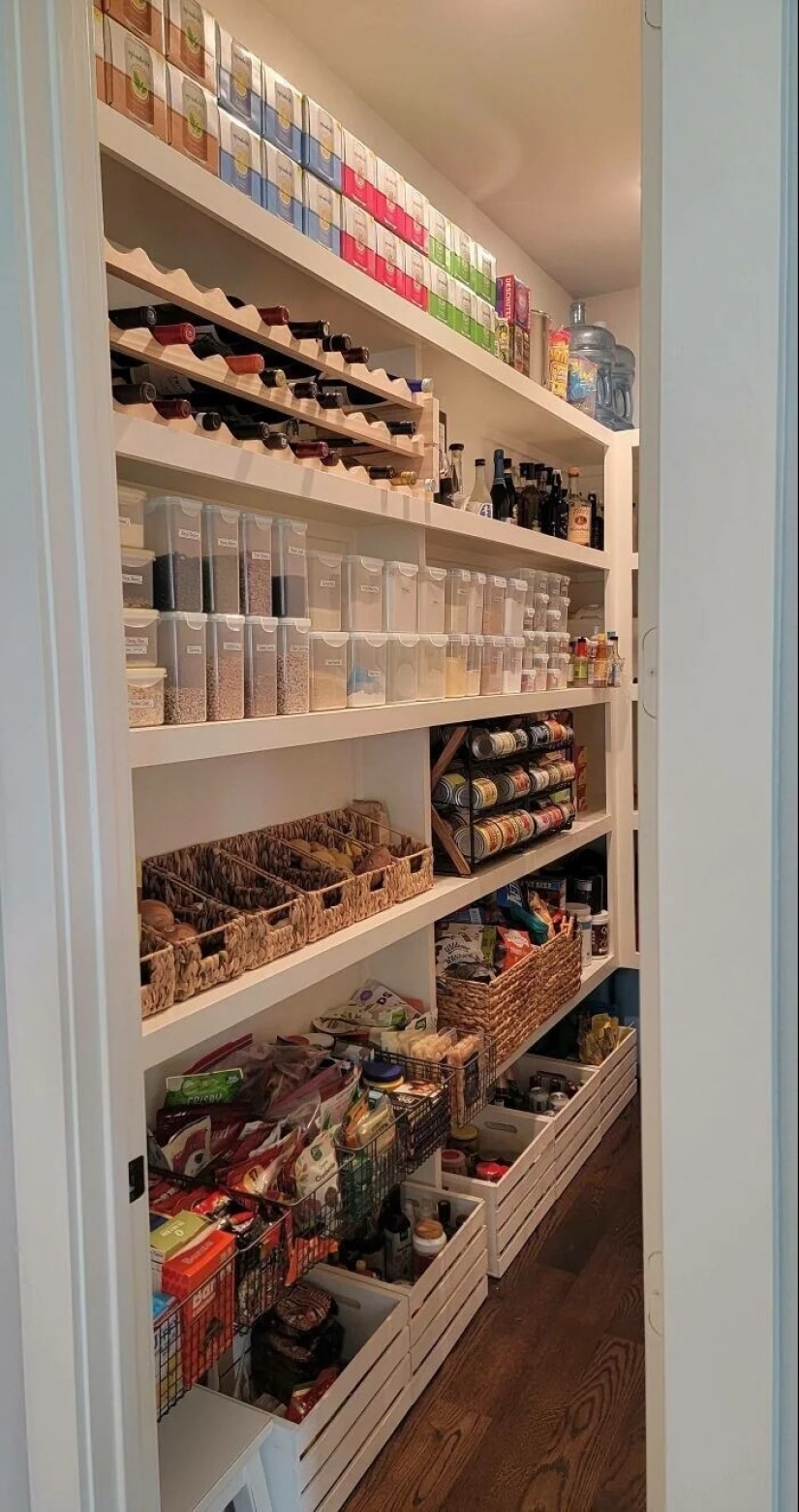 33 examples of space organization by real perfectionists