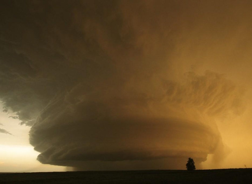 35 beautiful photos showing the power and beauty of the elements