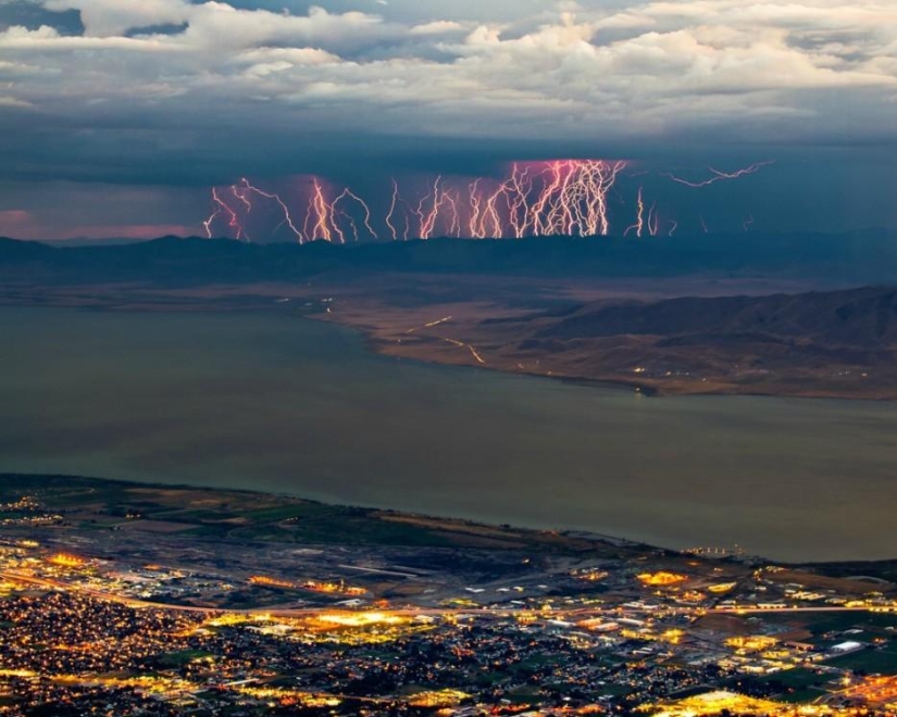 35 beautiful photos showing the power and beauty of the elements