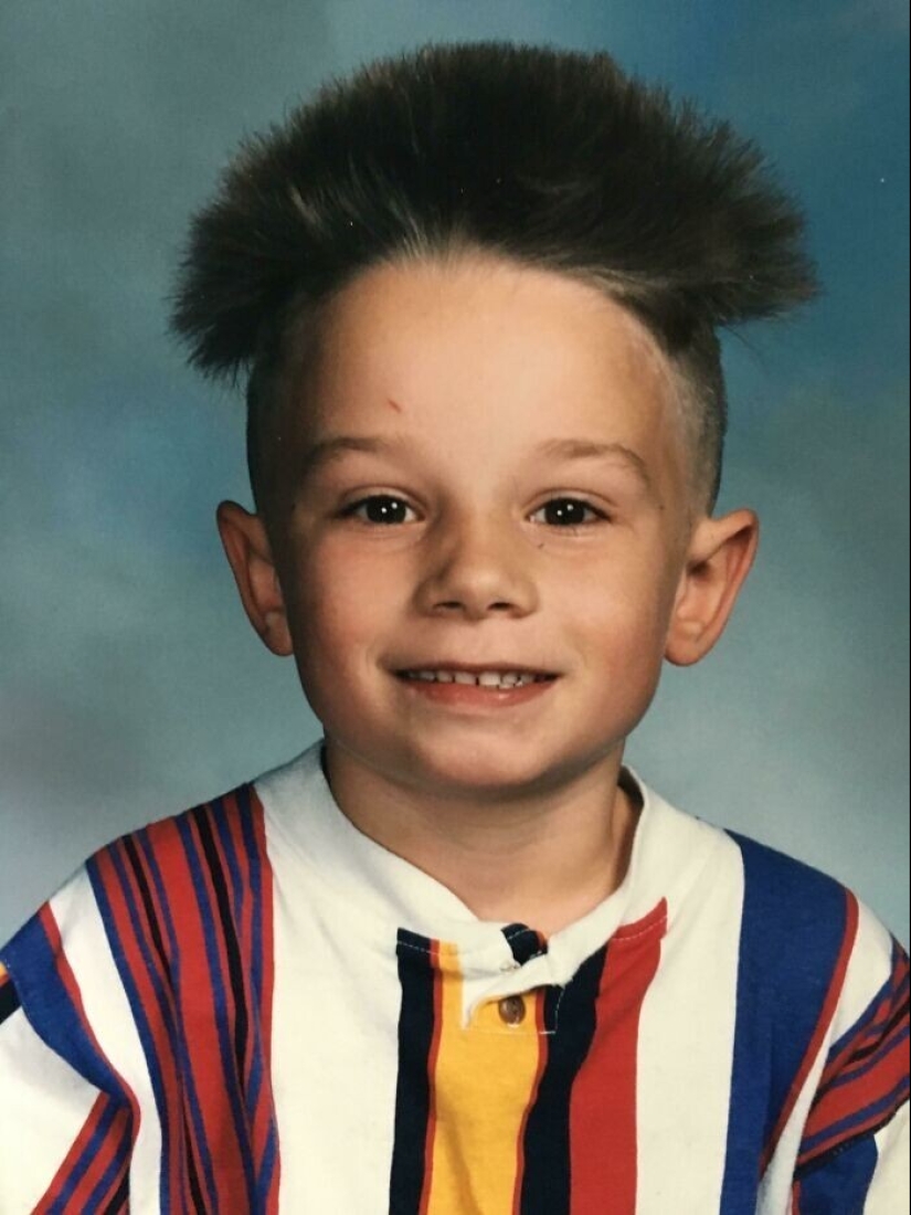 35 fotos de álbumes escolares que hicieron reír a los padres a través de las lágrimas