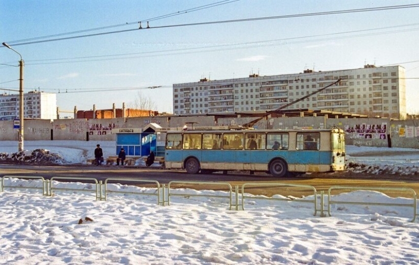 35 fotos expresivas sobre Rusia en los años 90 salvajes