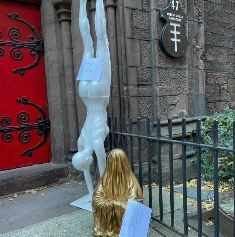 35 gorgeous things that people considered trash and put on the streets of new York
