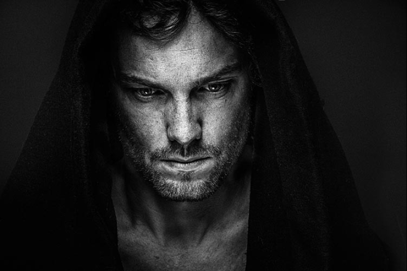 35 stunning black and white portraits