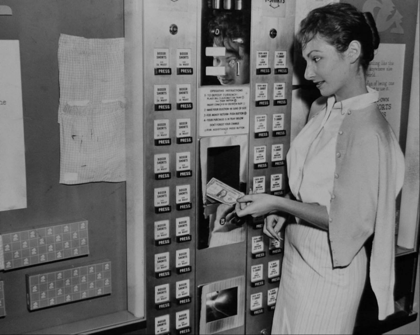 40 photos of vintage vending machines that you didn't even know about