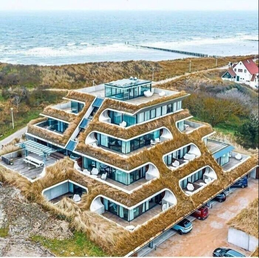 40 questionable architectural solutions that you can't take your eyes off