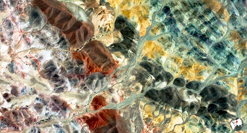 44 increíbles imágenes abstractas de Google Earth