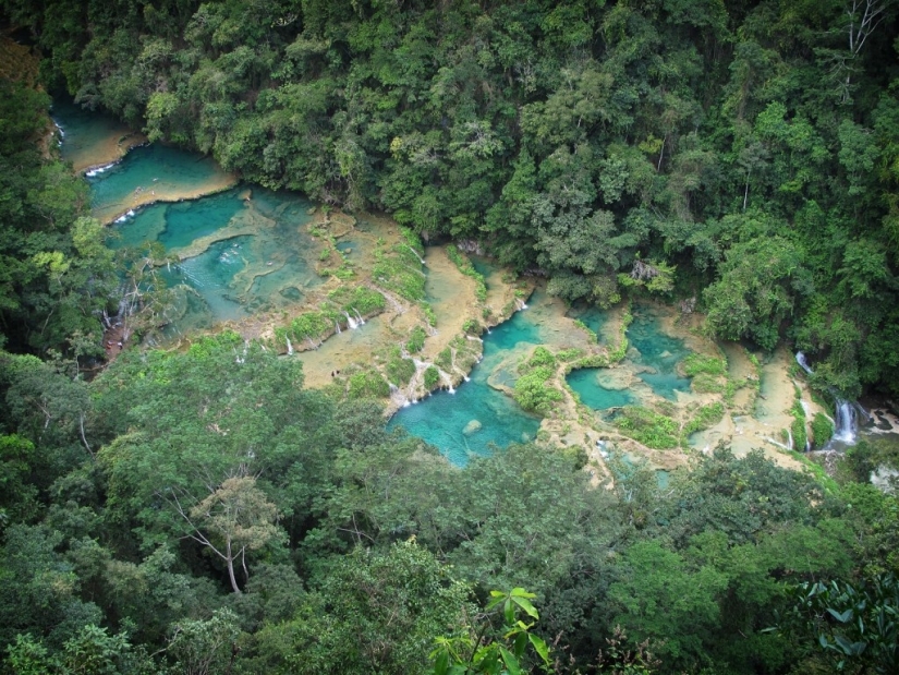 5 cascadas más hermosas del clima y la época del año.