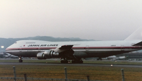 520 cadáveres, el pánico y el harakiri: la historia de una de las más horrible accidente de avión del siglo XX