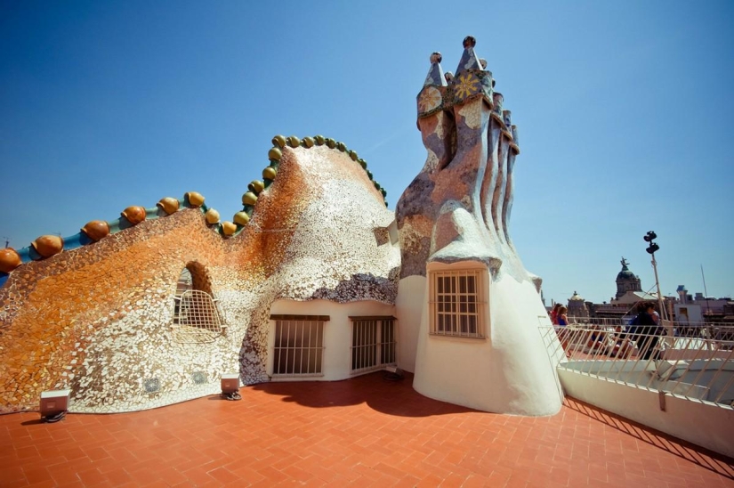 6 most famous works by Antonio Gaudi