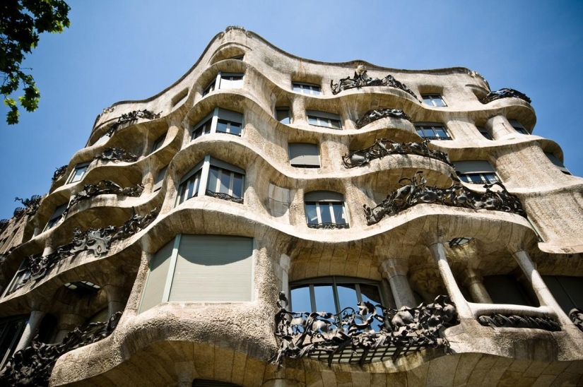 6 most famous works by Antonio Gaudi