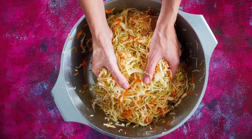 8 Best Sauerkraut Recipes and tips on How to make It Perfect