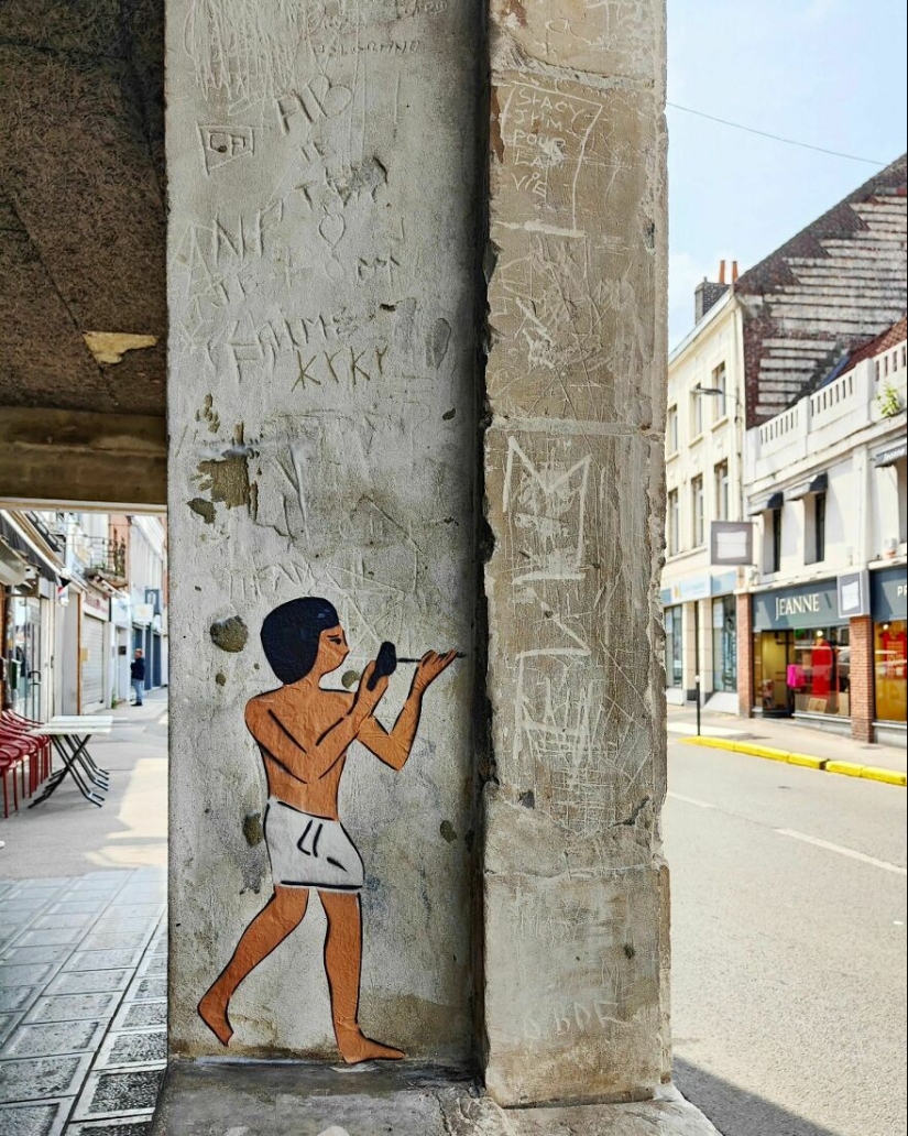 9 Humorous Street Art Pieces Incorporated Into The Streets By Oakoak