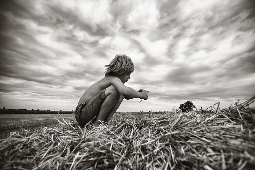 A happy childhood without a computer and the Internet