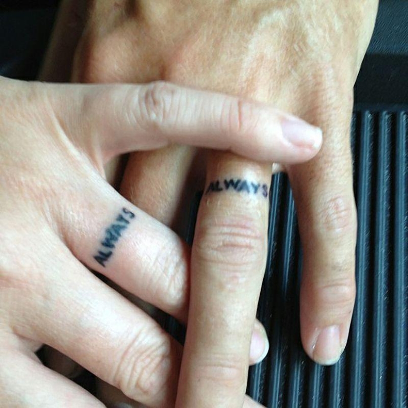 A tattoo instead of an engagement ring