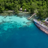 Abandonado en medio del paraíso: el crucero se hizo famoso en todo el mundo tras el accidente