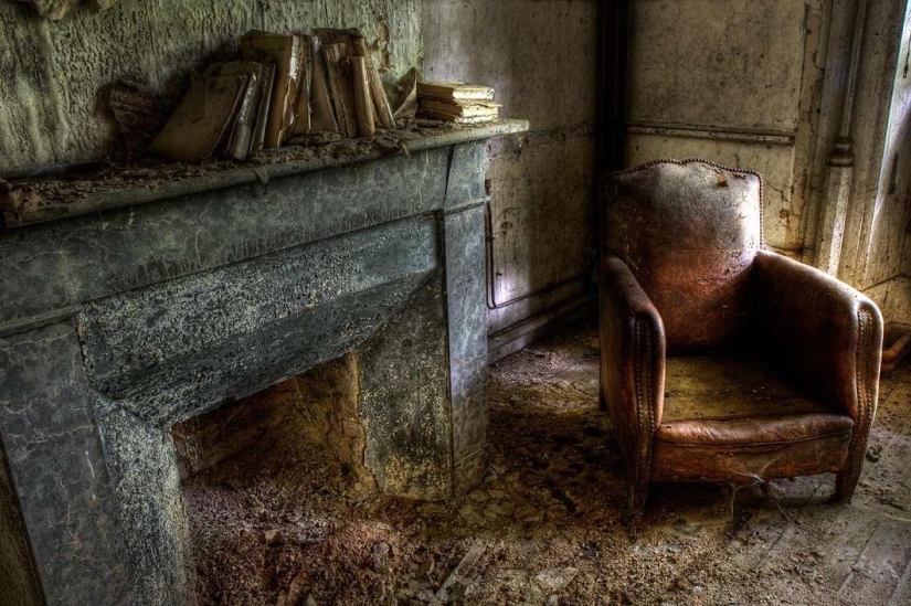 Abandoned places in pictures by Vincent Jansen