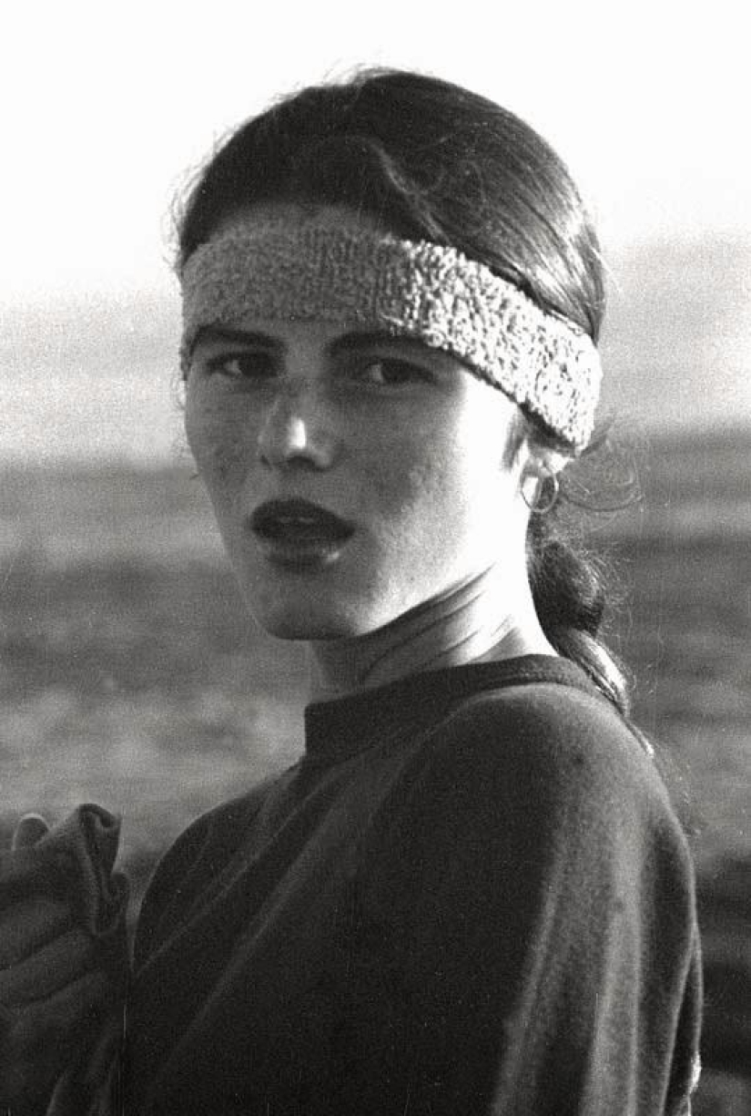 Adolescentes en las playas de California en la década de 1970